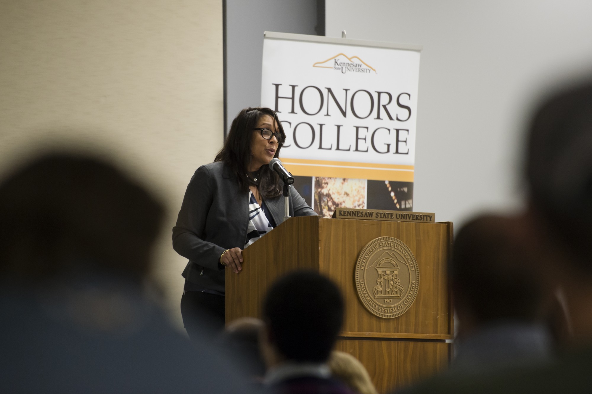 Pulitzer Prize winner visits for Honors College anniversary