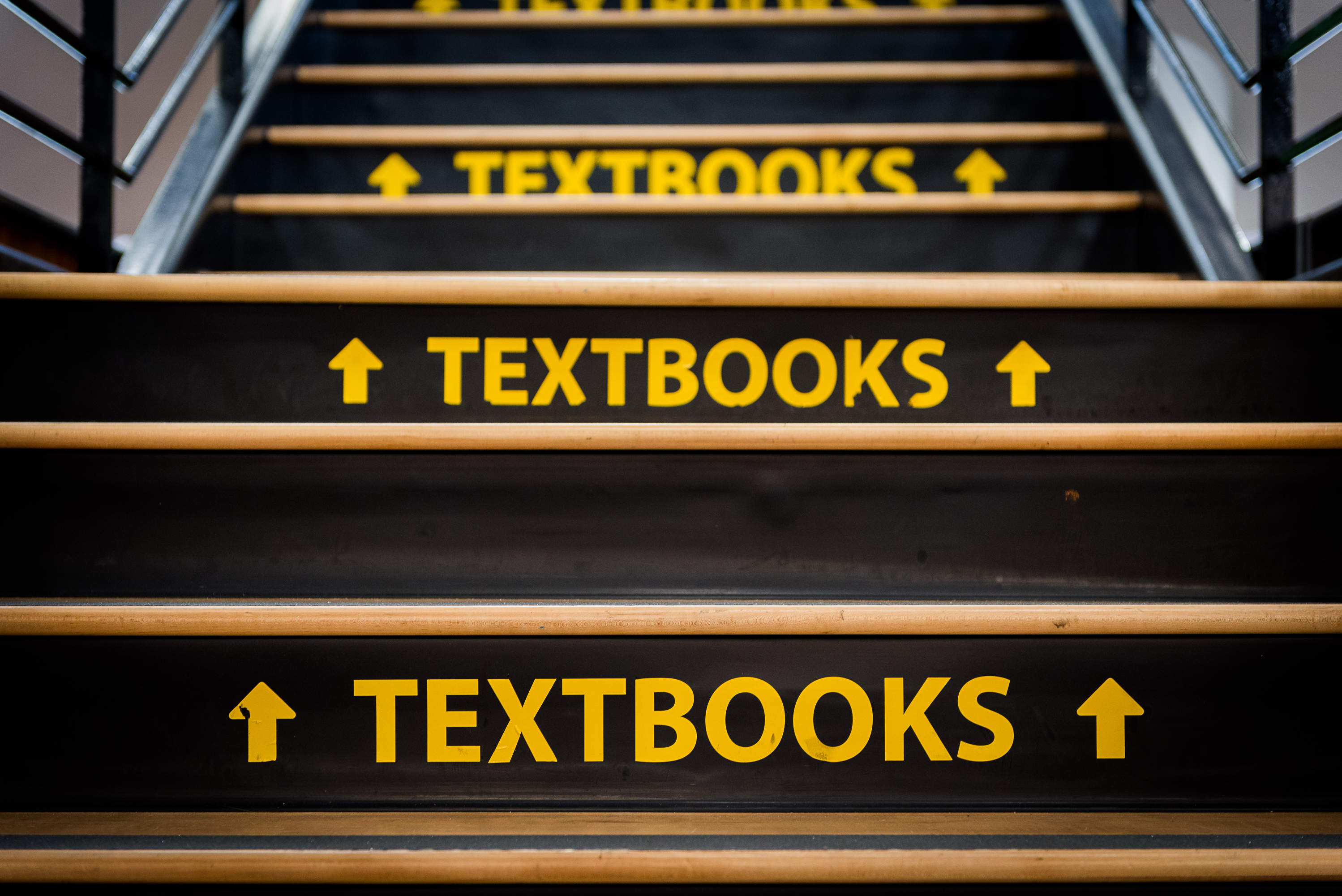 Opinion: Textbooks are criminally overpriced