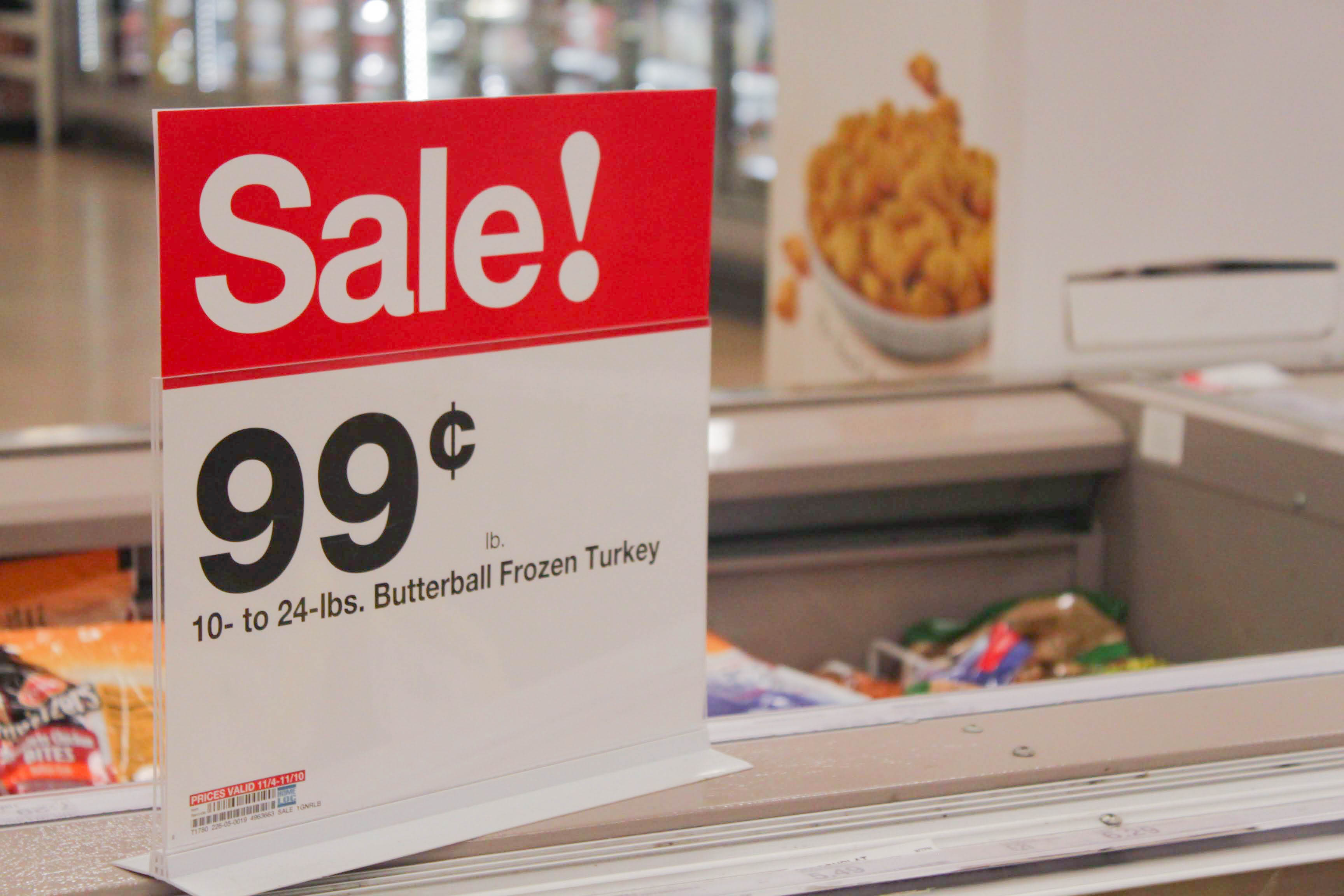 OPINION: Stores should be closed on Thanksgiving