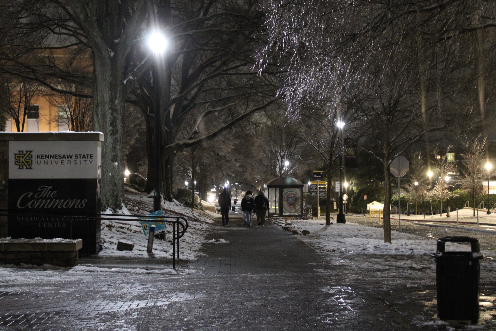 Snowfall delights KSU Students after a several-year Wait