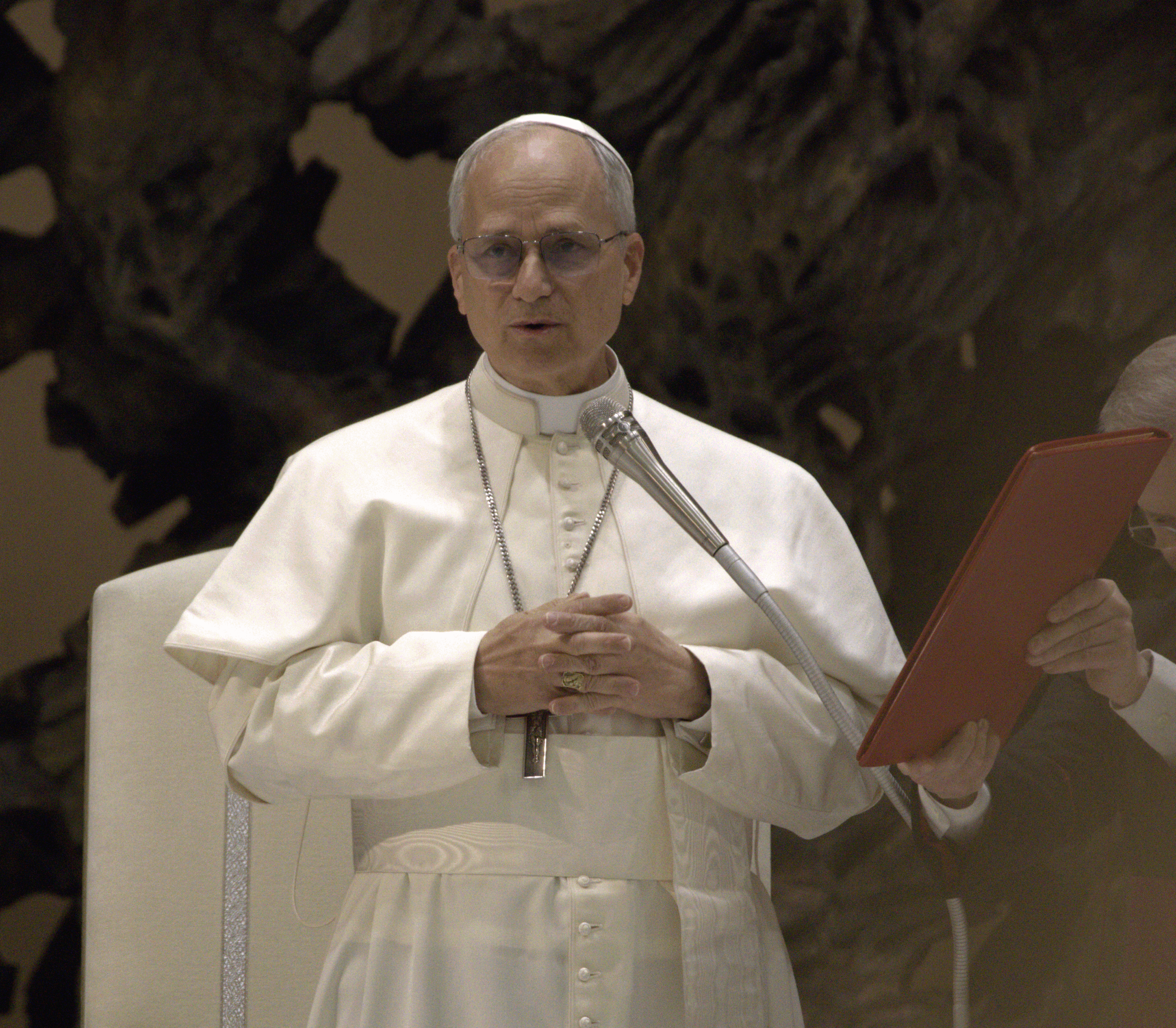 Pope Leo XIV’s bold stance on U.S politics sparks conservative backlash