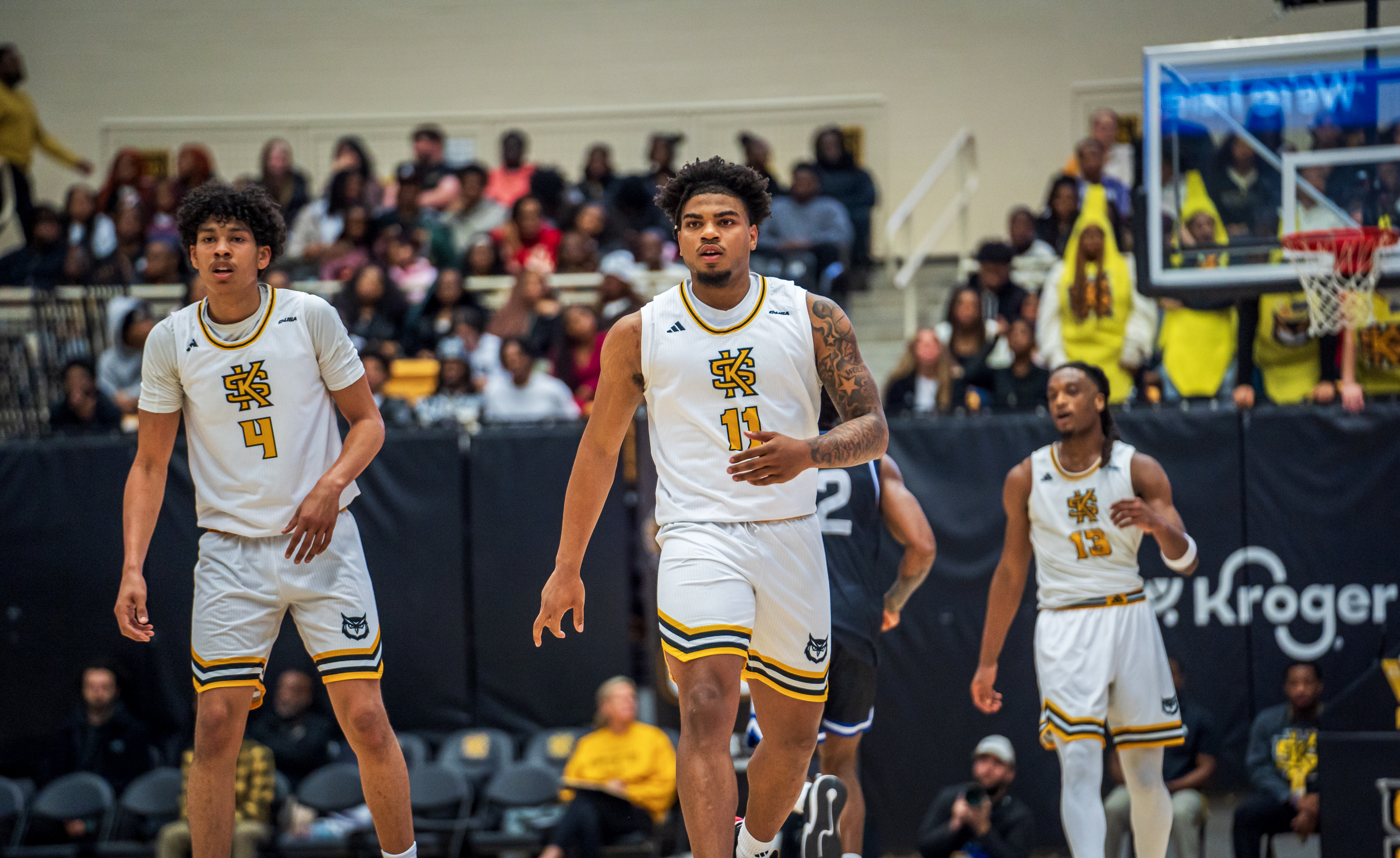 Men’s basketball sets single game points record in blowout win over Southern Wesleyan